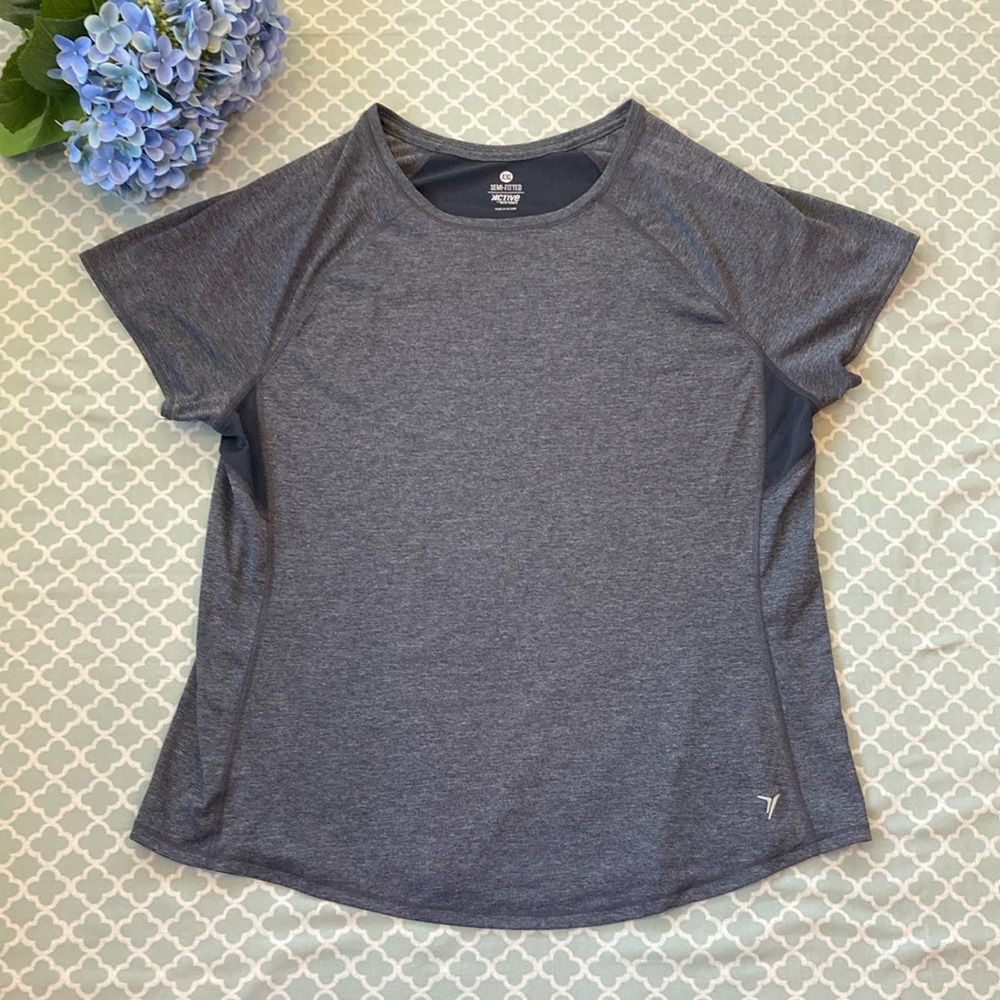 Active by Old Navy Semi Fitted Gray Workout Top XXL